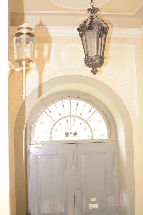 Historical And Luxury Apartment Bologna Eksteriør bilde