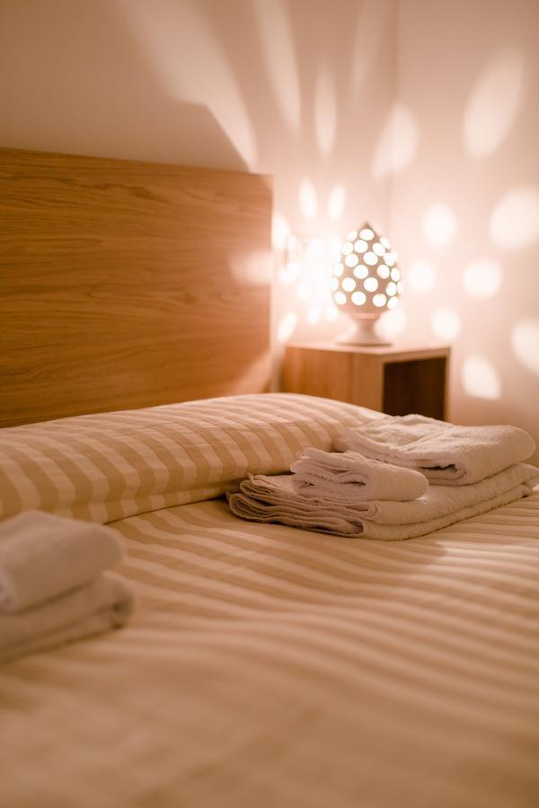 Historical And Luxury Apartment Bologna Eksteriør bilde